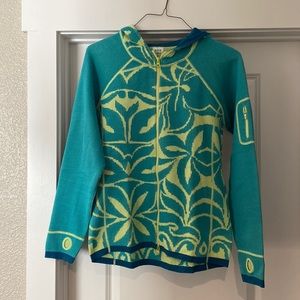 Title 9 zip, sweater hoodie